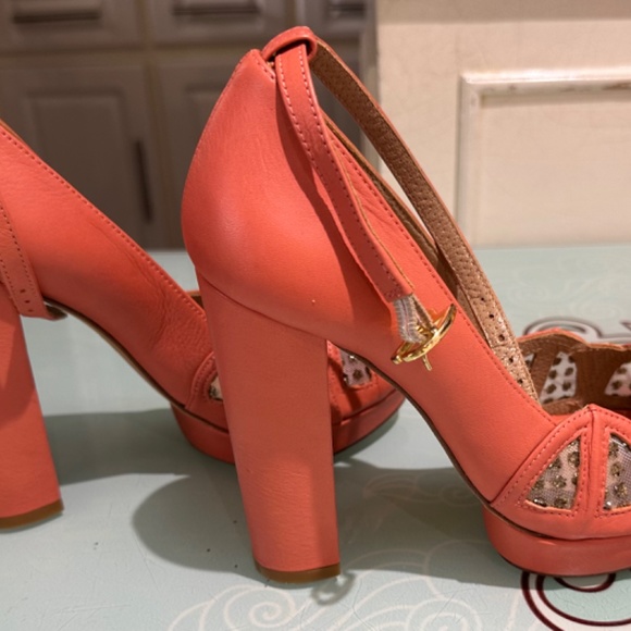 Platform Heels - Picture 2 of 5